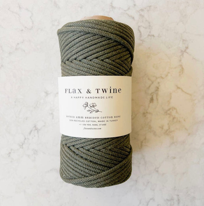 Flax & Twine - Sandy Shores Handbag Kit (with hook)