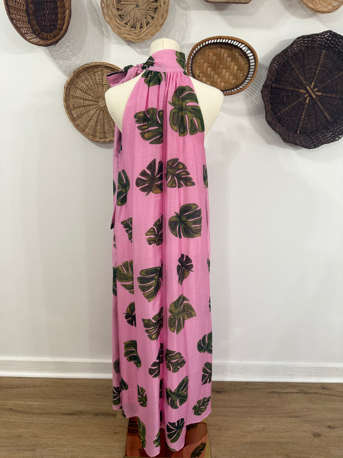 The Cruz Palm Print Maxi Dress in Pink