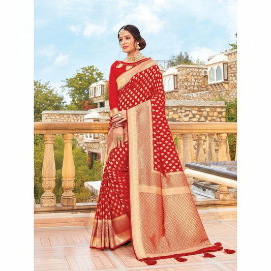 traditional Banarasi saree with blouse piece
