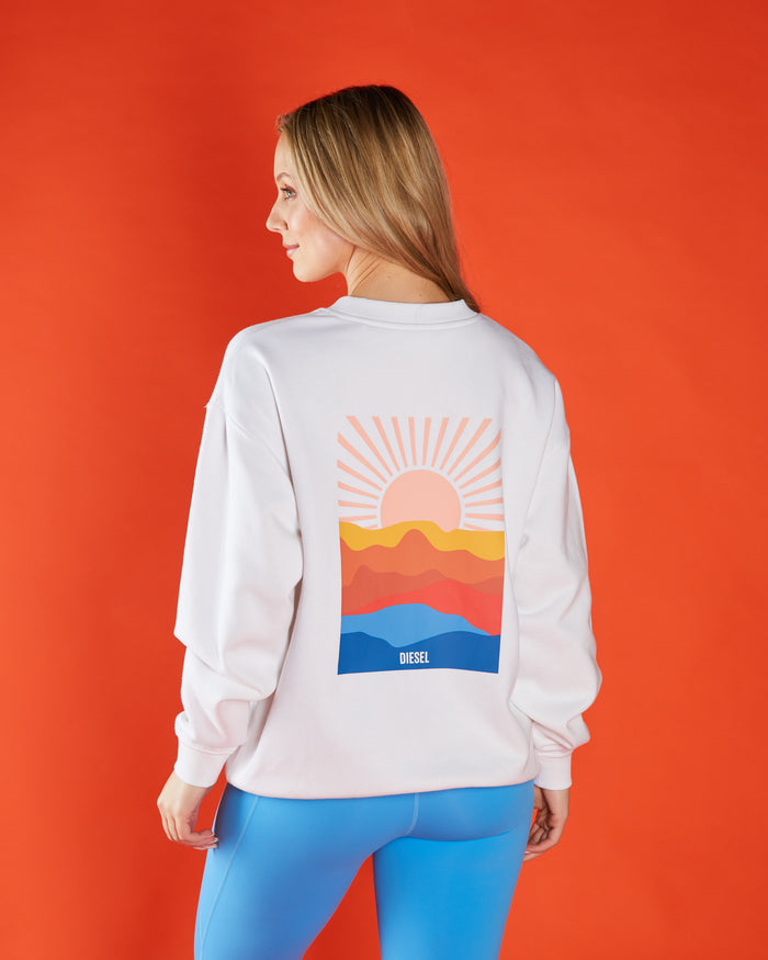 California Sweatshirt Moonflower