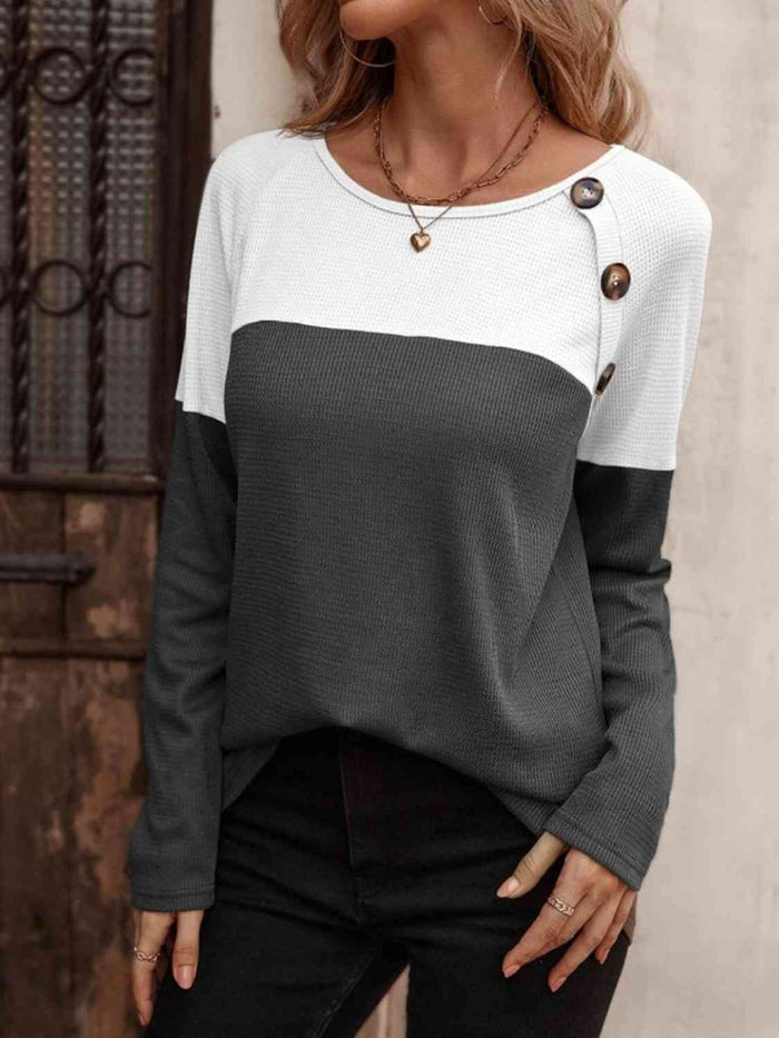 Contrast Round Neck Long Sleeve T-Shirt - Madikfashions.com