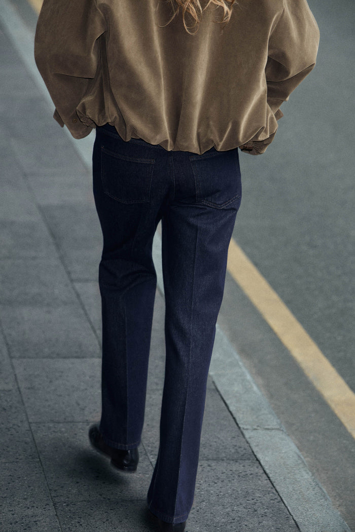 DARK BLUE