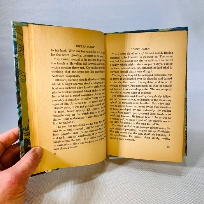 Diver Down Adventure Under the Hawaiian Seas by Hall Gordon illustrations by James Temple 1971 A Whitman Book Western Publishing