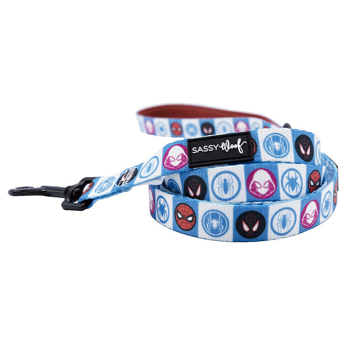 Add some Marvel flair to your pet accessories collection with the Sassy Woof Dog Collar Three Piece Bundle – Marvel’s Spider-Man. This bundle includes a blue leash adorned with colorful cartoon Spider-Man and spider logos, a black clasp, and a signature SASSY WOOF label—making it the perfect choice for any superhero-loving pup.