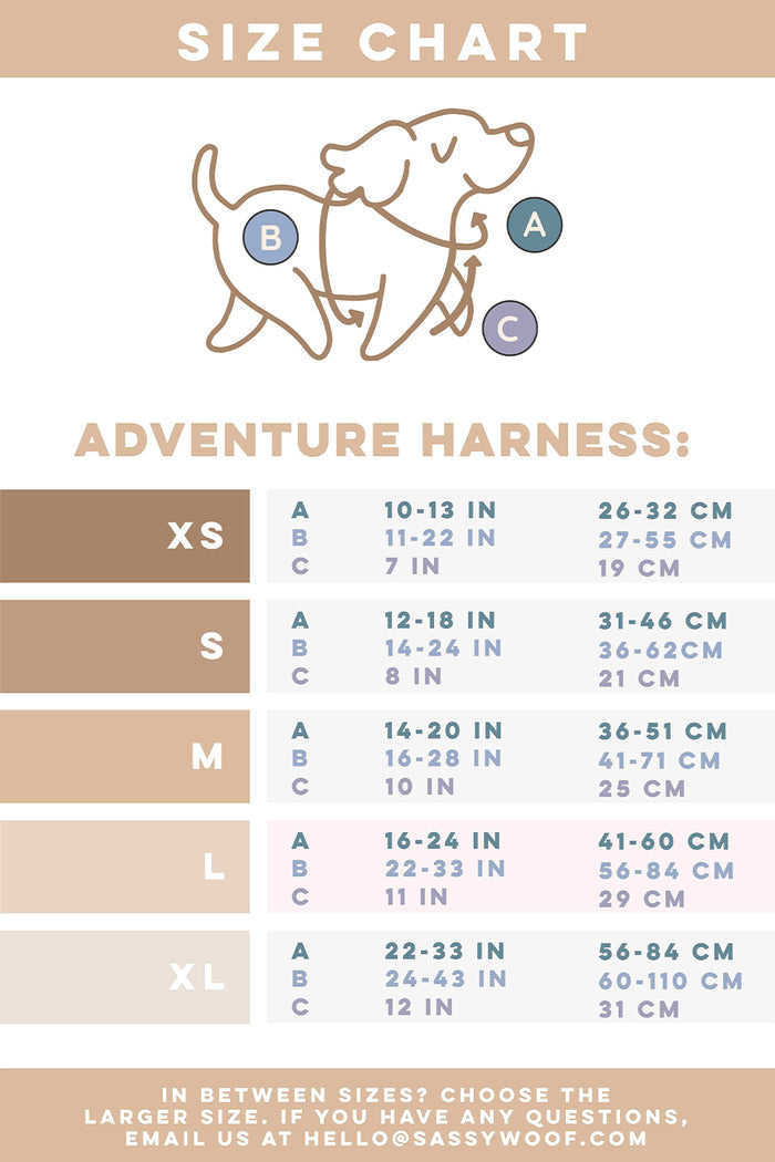 Size chart for Adventure Harness with dog illustrations and measurement details.