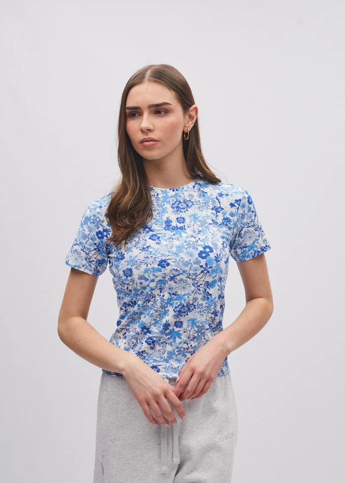 Elsie Tee Airy Blue