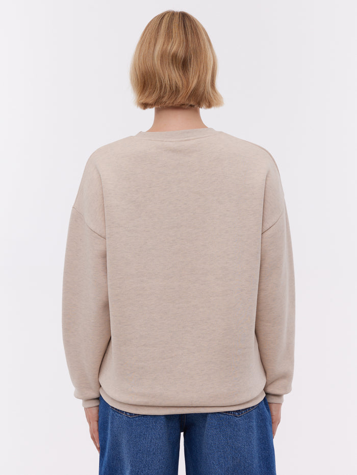 Ercie Beige CR019X Crews Appliqué Shot 3
