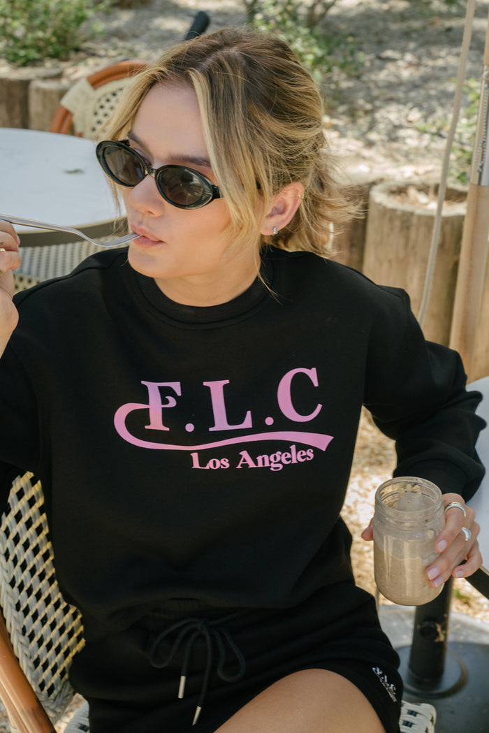 [FLC] FLC ESSENTIAL CROPPED SWEATSHRITS (Black)