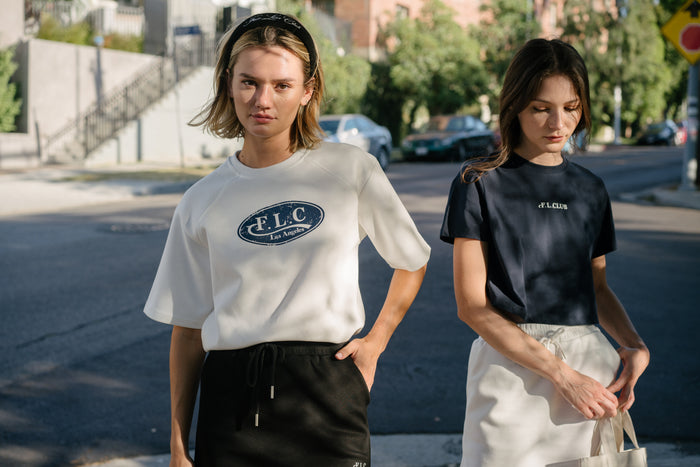 [FLC] FLC ESSENTIAL SWEATSKIRT (White)