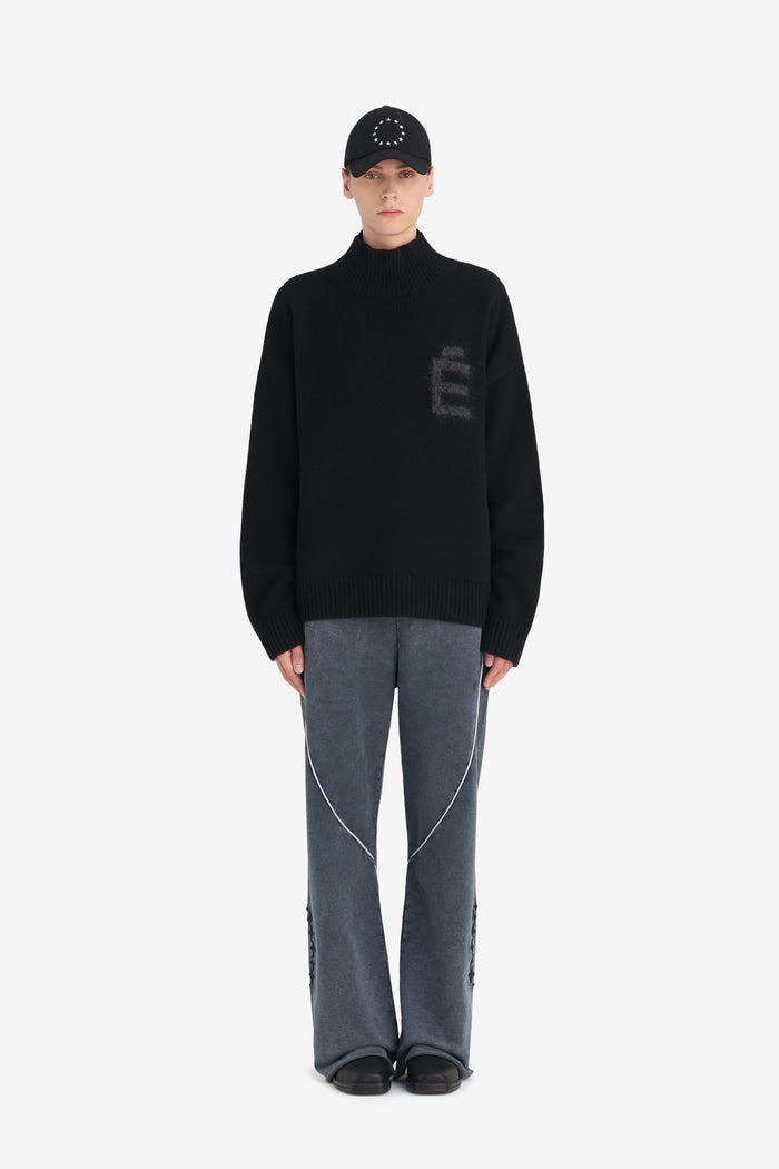 FUNNEL NECK SWEATER É T1 / BLACK