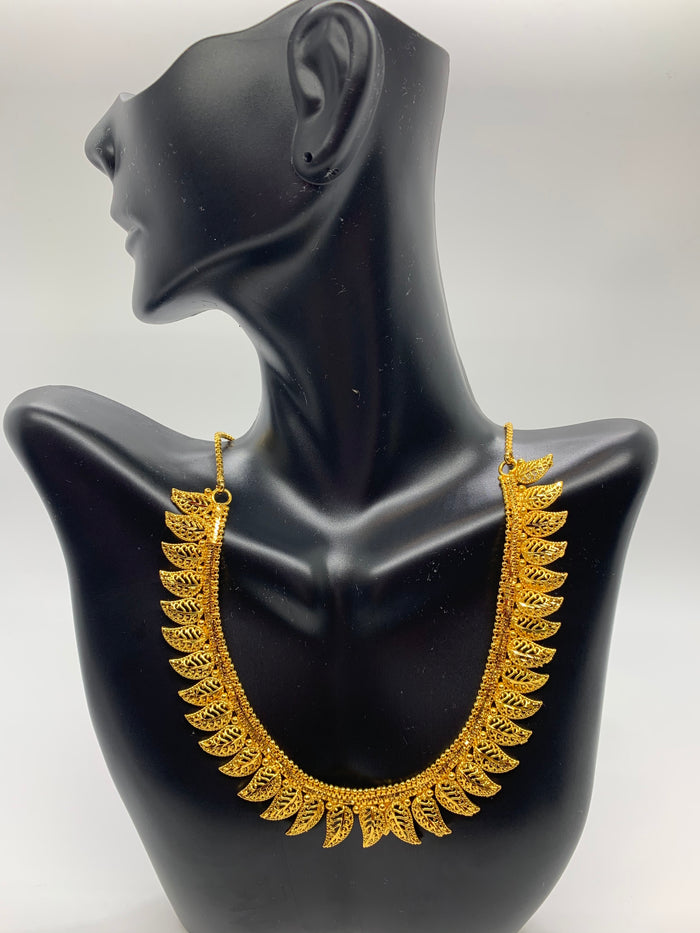 Necklace fashion jewelry for women
