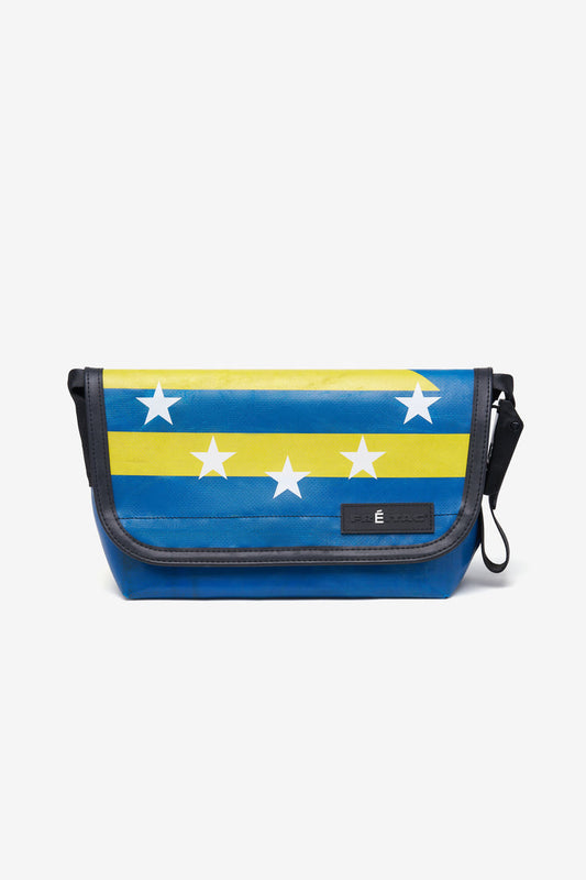 FREITAG + ETUDES STUDIO HAWAII FIVE 0 BLUE 1