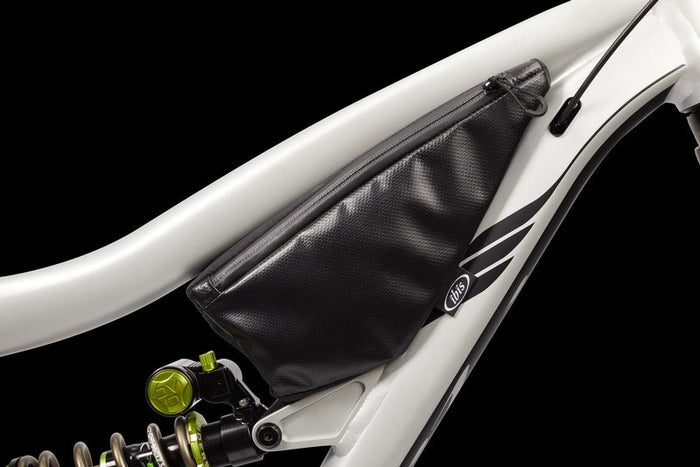 Ibis Bone-In Pork Chop Bag