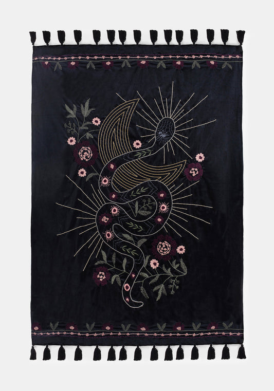 Kobra Embroidered Snake Blanket