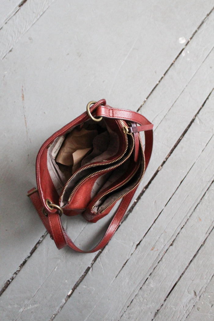 leather shoulder bag