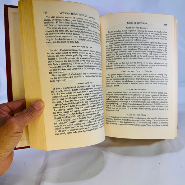 Modern Medical Adviser edited by Morris Fishbein, MD 1961 Garden City Publishers