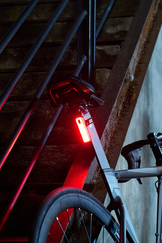 Moon Helix MAX Red 250 Lm
