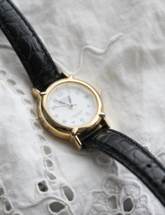 moonglow watch