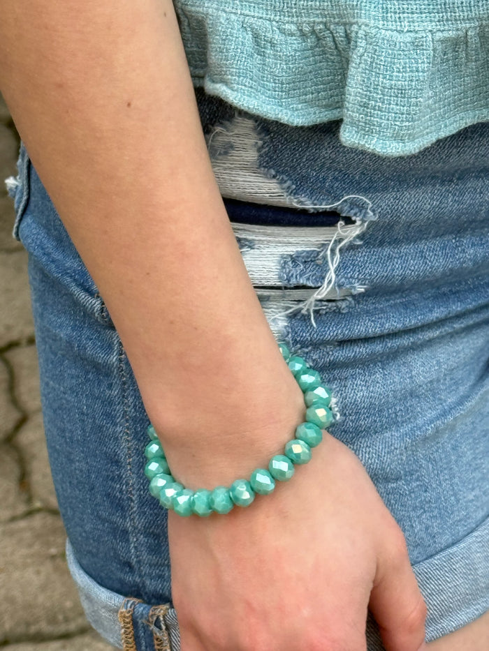Teal beaded bracelet