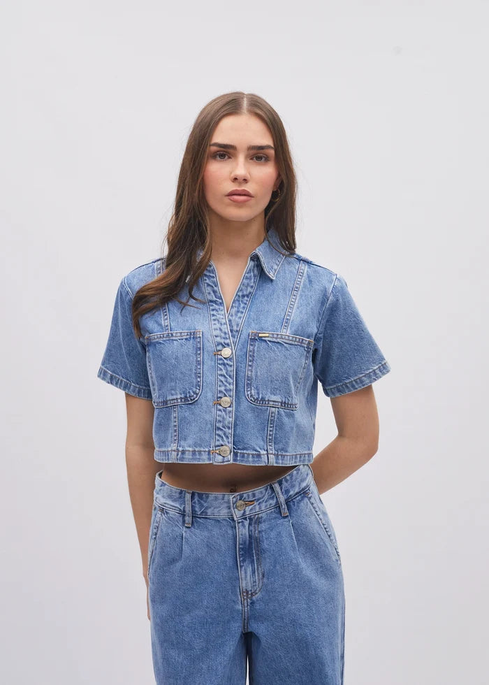 Nina Shirt Light Blue
