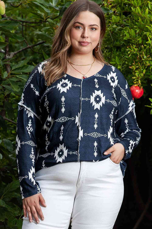 Plus Size Exposed Seams Round Neck Long Sleeve T-Shirt - Madikfashions.com