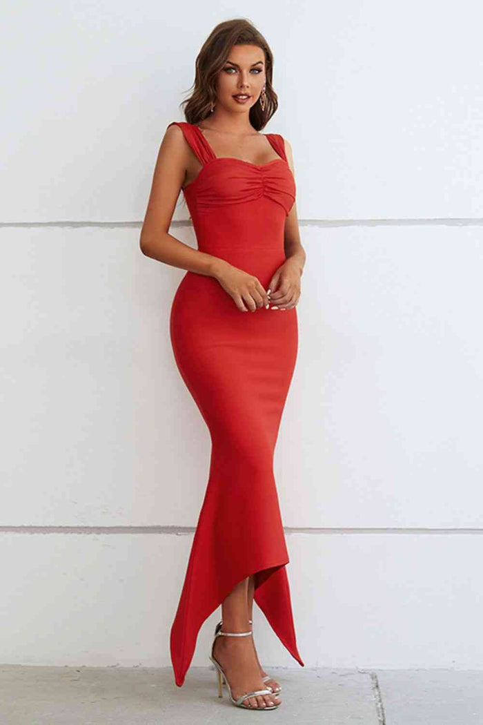 Ruched Sweetheart Neck Hem Detail Dress - Madikfashions.com