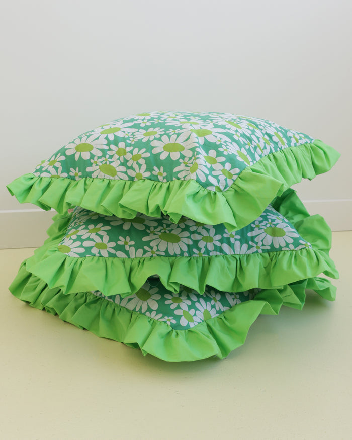RUFFLE RECYCLED CUSHION GREEN