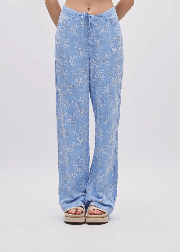 Samantha Trousers Blue Daisy