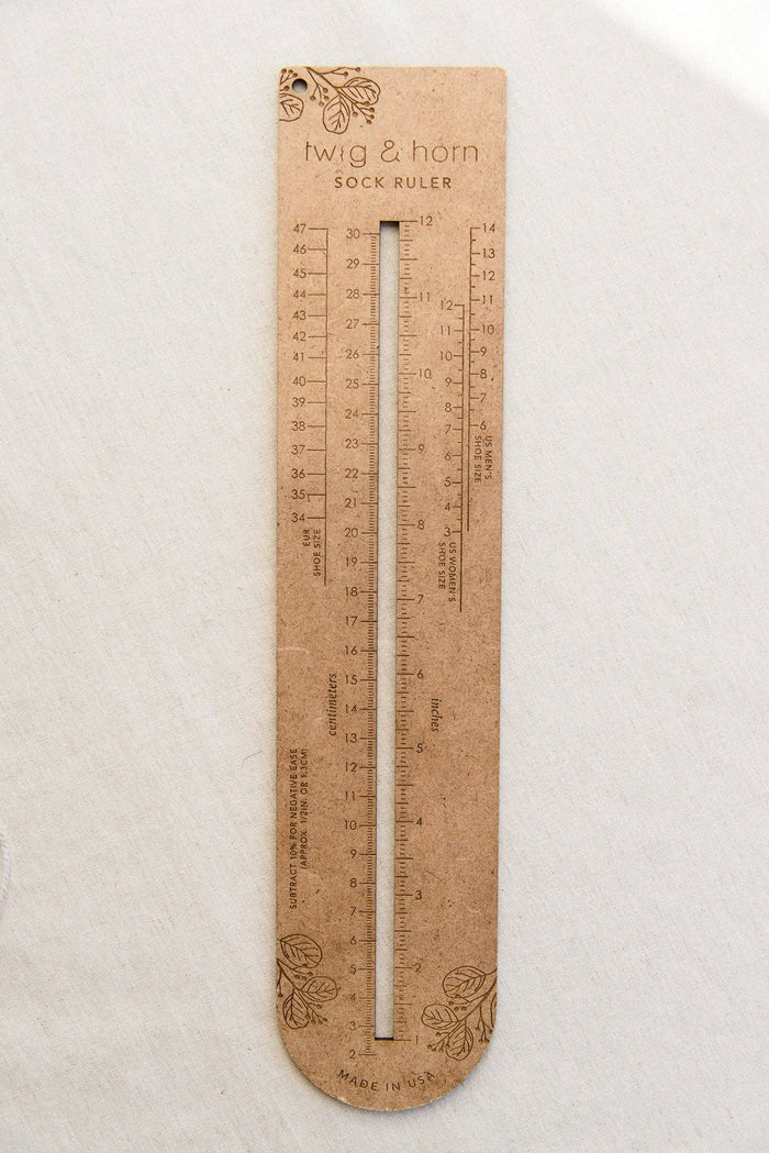 Sock sizing ruler