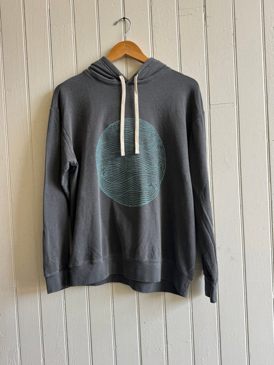 Spray Pullover in Charcoal