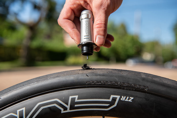 Stan's NoTubes DART Tool