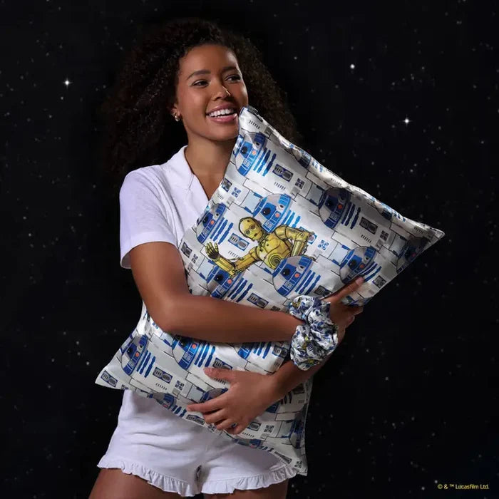 Star Wars & Kitsch Satin Pillowcase in R2-D2 & C-3PO – alternate view 4