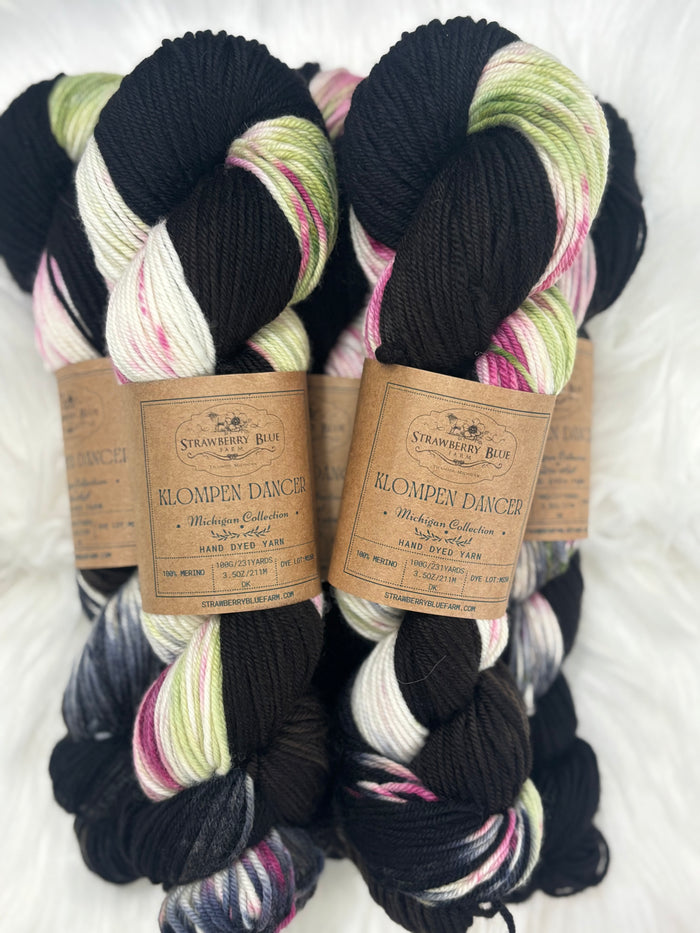 Strawberry Blue Farm 4ply Merino Non-Superwash DK