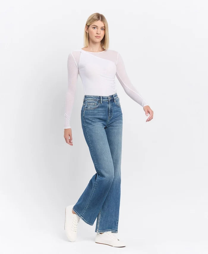 Super High Rise Medium Dark Wash Wide Leg Jeans – alternate view 4