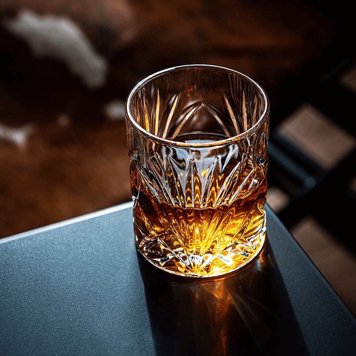 The Connoisseur's Set - Palm Whiskey Glass Edition  ROCKS Whiskey Chilling Stones