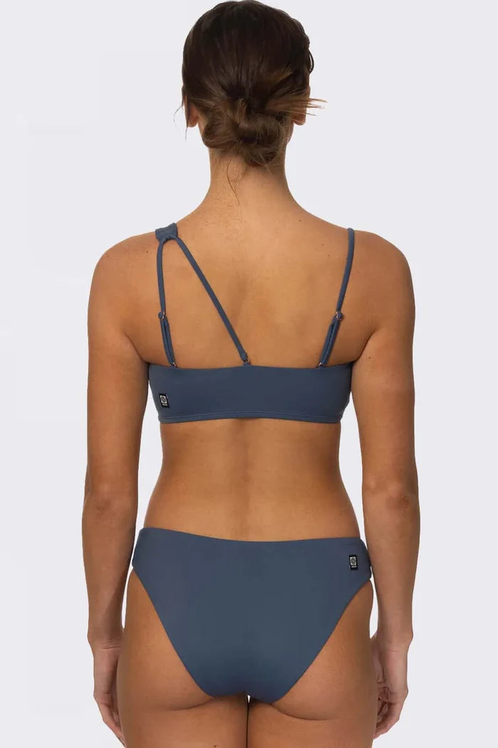 Valle Bikini Bottom